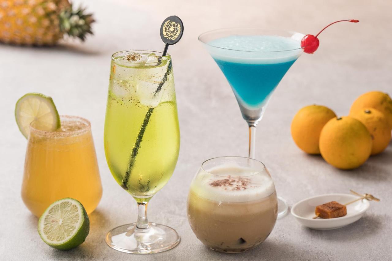 Taibao Evergreen Palace Hotel Chiayi מראה חיצוני תמונה A selection of cocktails