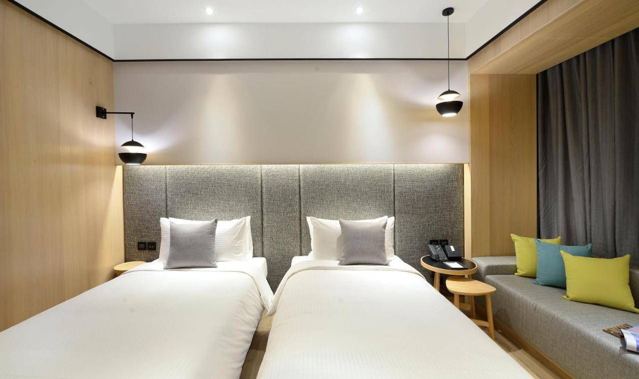 Taibao Evergreen Palace Hotel Chiayi מראה חיצוני תמונה